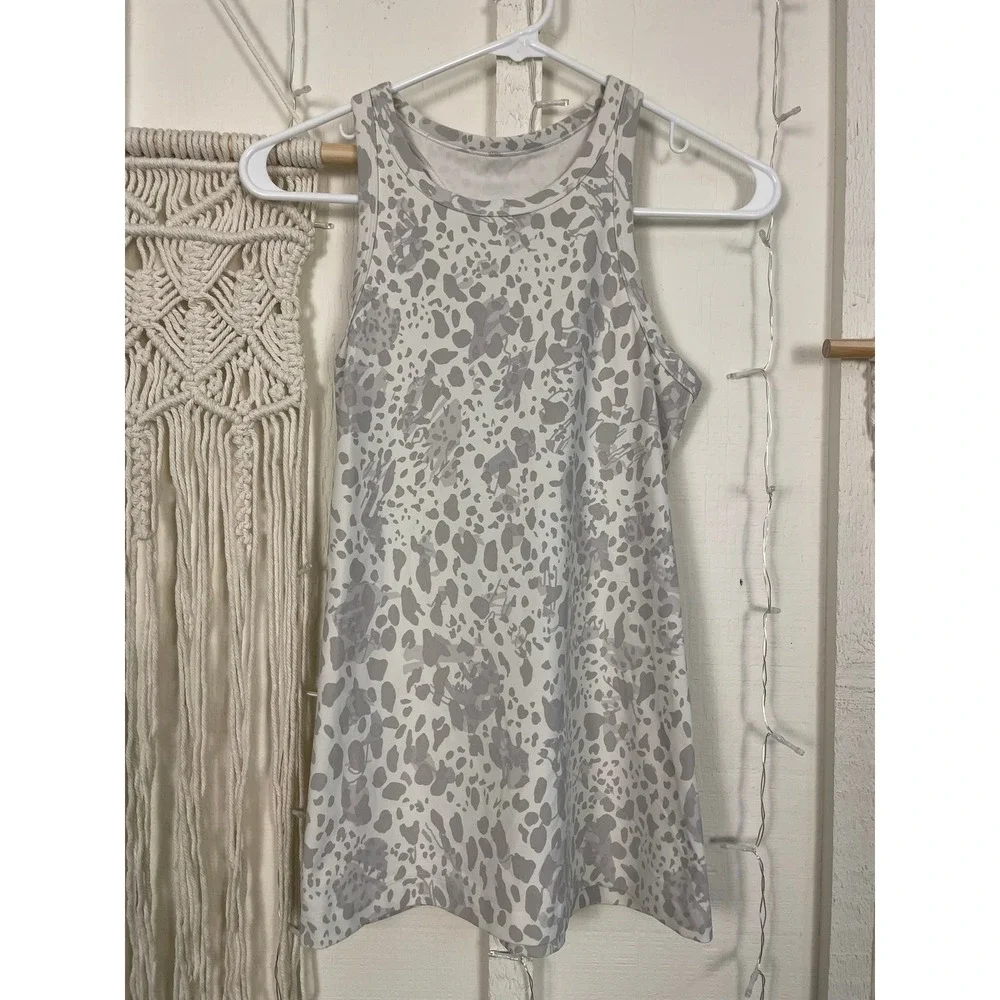 $58 Lululemon Align Racerback Tank Cheetah Camo Antique White Women 6 Yoga